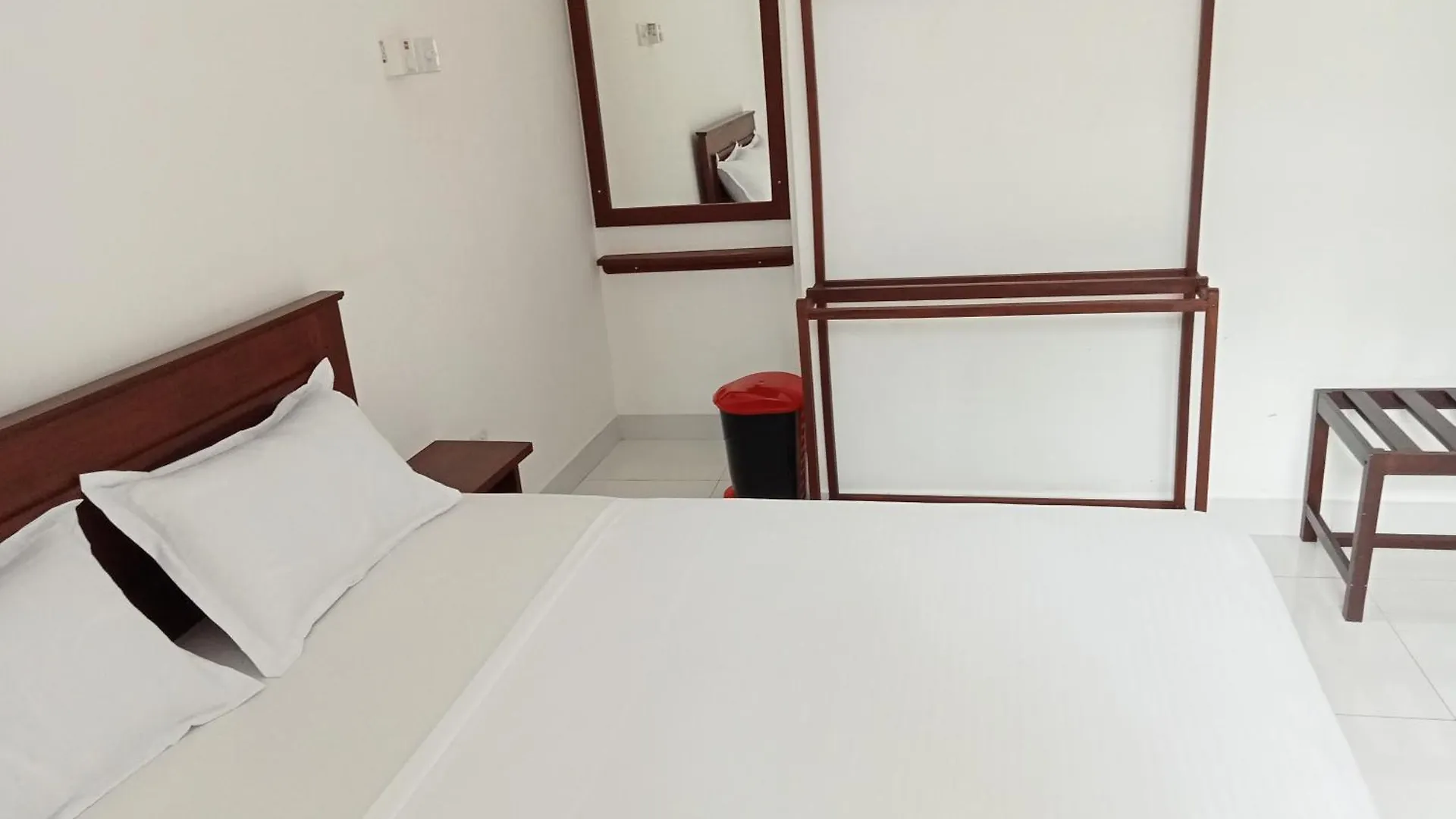 The Kingdom Gate Hotel Katugastota Sri Lanka